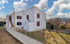 Stunning apartment in Pag with 2 Bedrooms